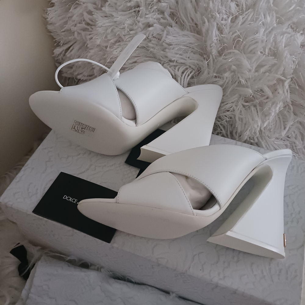 Dolce & Gabbana White Sculptural Heels